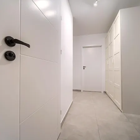 Madalinskiego Comfort By Bookinghost Wrocław