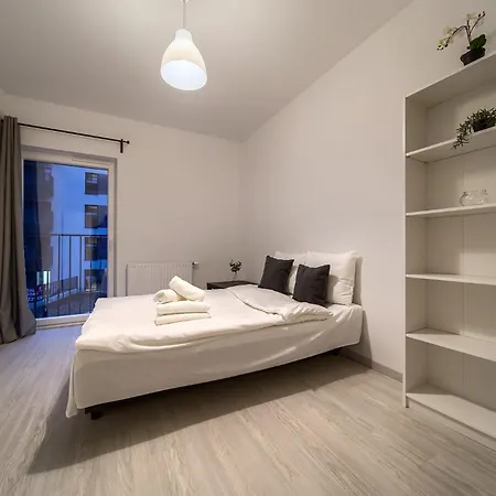 Lejlighed Madalinskiego Comfort By Bookinghost